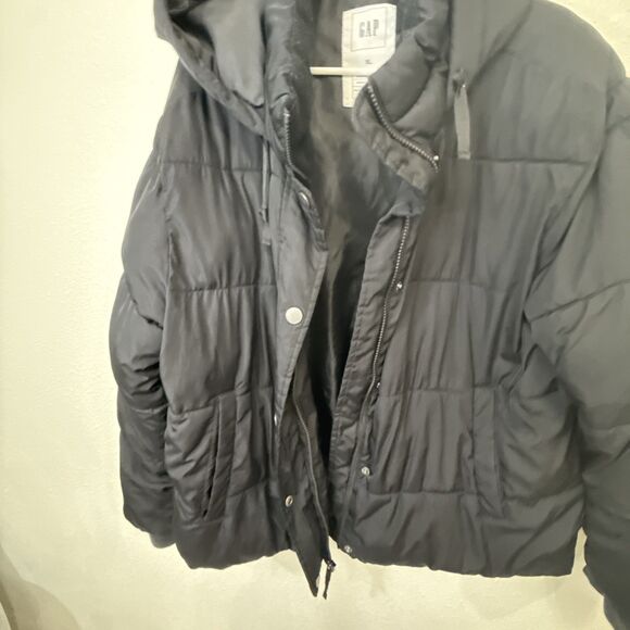 GAP ColdControl Max Short Puffer Hooded Jacket Size XL Black Water Resistant - Picture 3 of 5